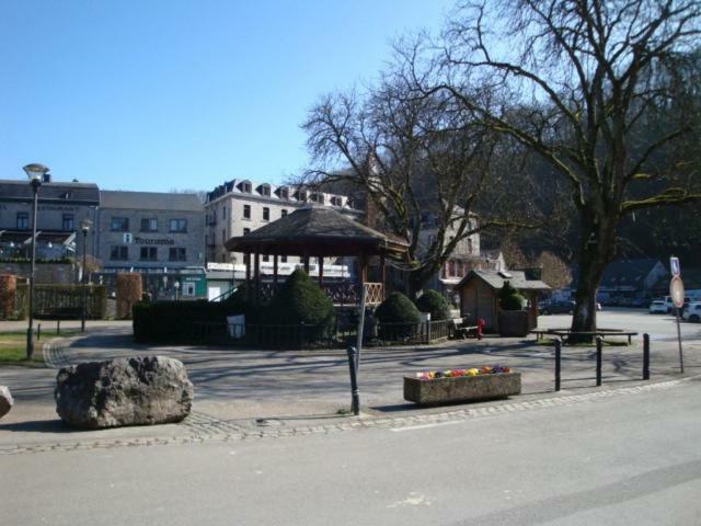 Le Poirier De Warre Villa Durbuy Exterior photo
